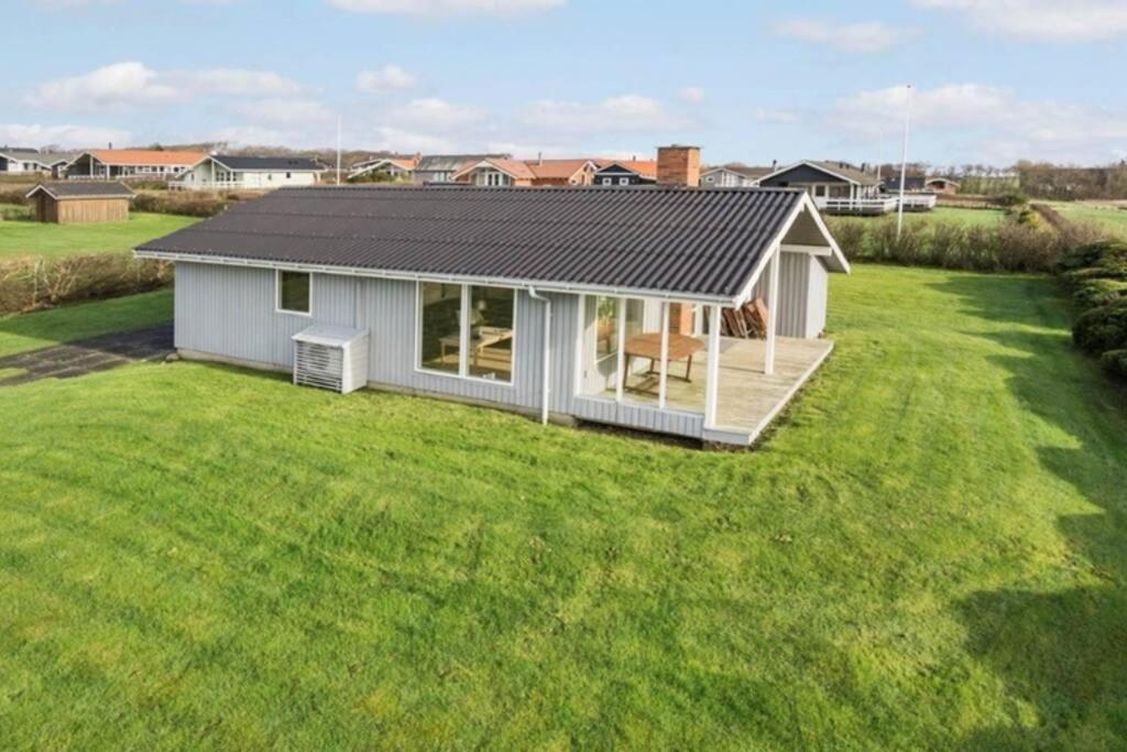 Beautiful And Amazing View - 3 Bedroom Cottage Vinderup Bagian luar foto